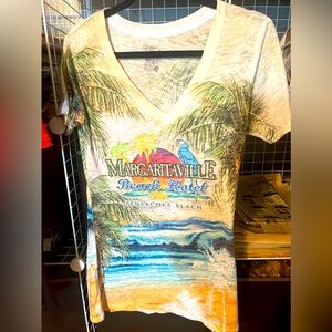 Margaritaville Beach Hotel V-Neck T-shirt from Pensacola Beach size medium